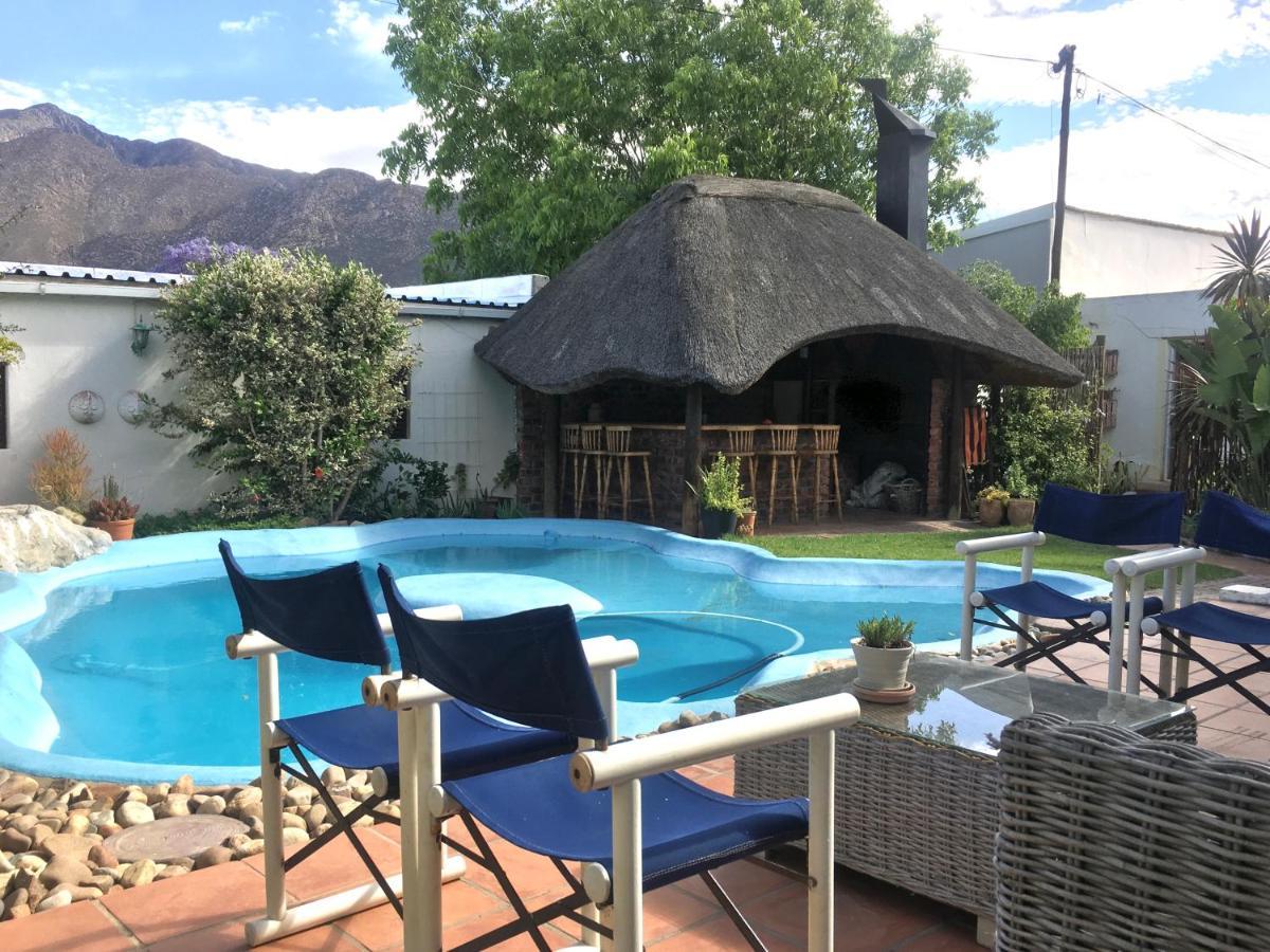 John Montagu Accommodation Екстериор снимка