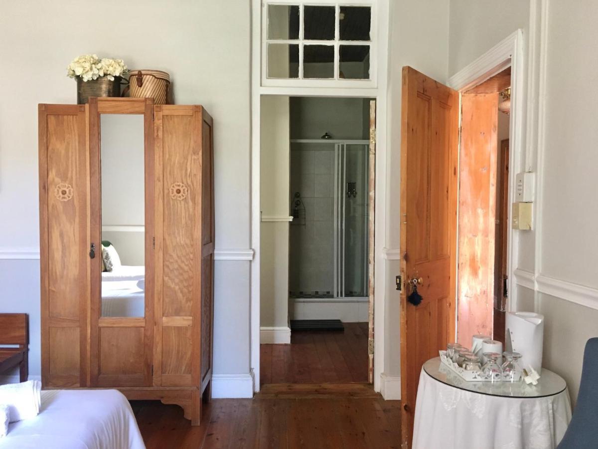 John Montagu Accommodation Екстериор снимка